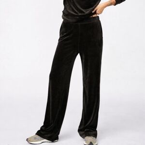 MONROW Velour Relaxed High-Rise Joggers in Black Size XS